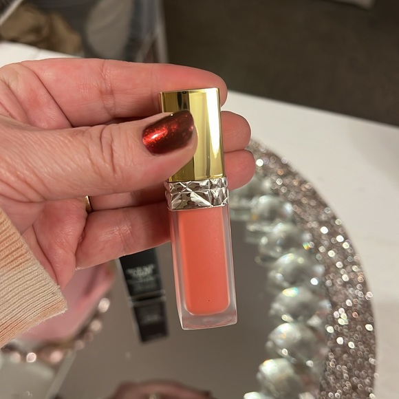 Dior Rouge Forever Liquid Lipstick Sequin - Intrigue - Picture 7 of 10